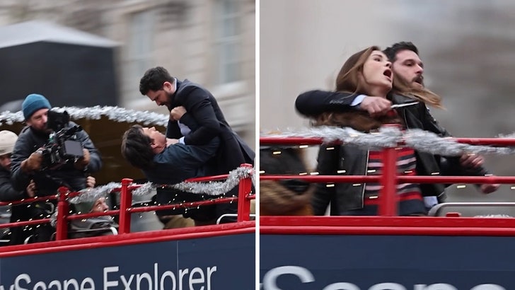 f854341aef624f1b830bf3ff30276c0c_md 011325_mark_wahlberg_kit_harrington_kal