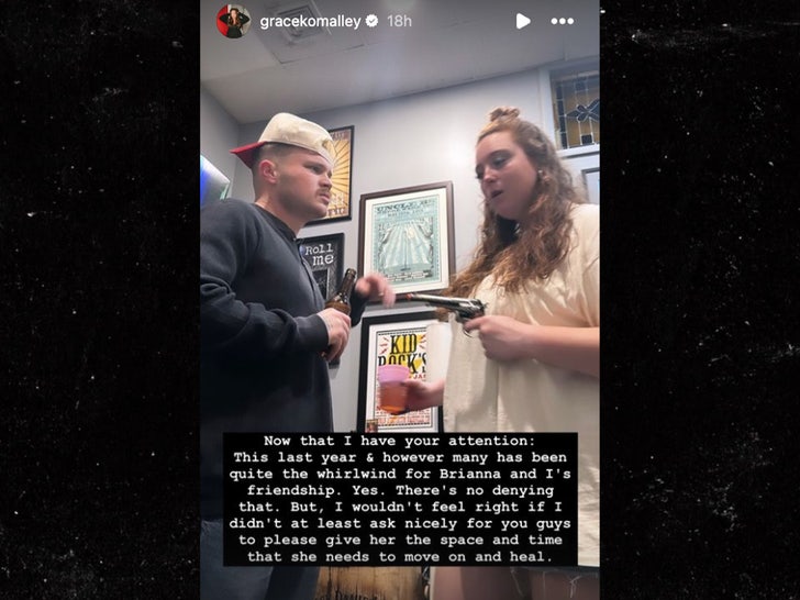 f9ef836143ad43f396e42471e8197fcd_md Brianna LaPaglia gracekomalle