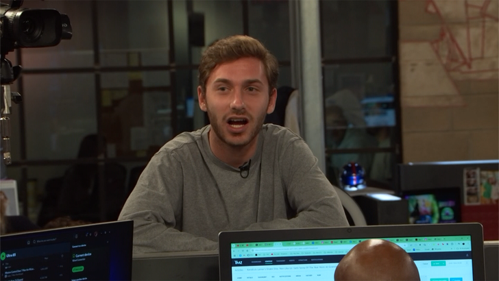 fbae6f4bc1164dbeb8db0094585221a9_md 110824_tv_clips_rihanna_possible_retirement.01_00_19_26.Still002