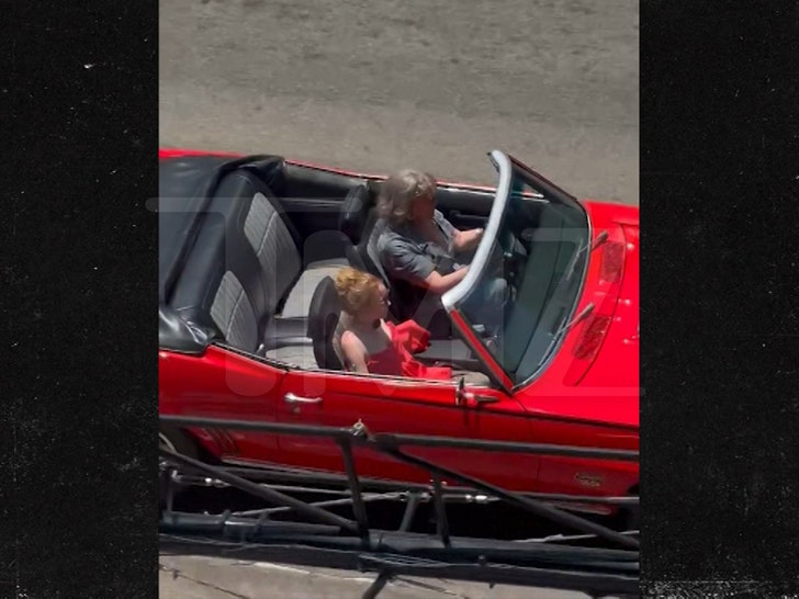 072524-jamie-lee-curtis-lindsey-lohan-4