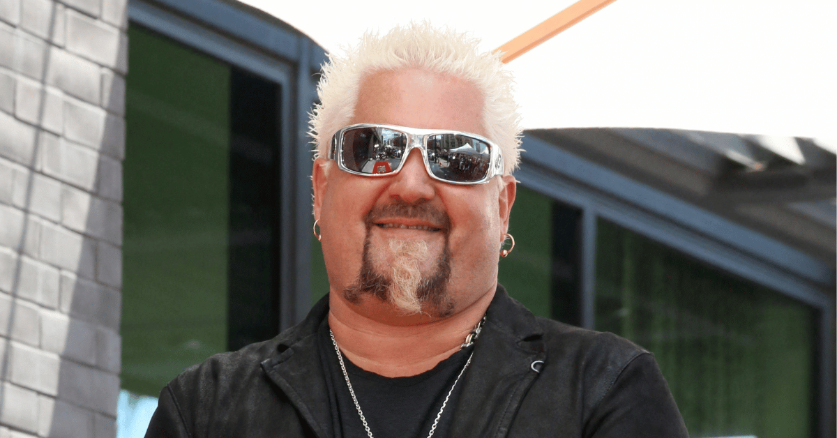 guy-fieri-emergency-surgery-quad-muscle-freak-accident-while-filming-4-1764178151913 Photo of Guy Fieri