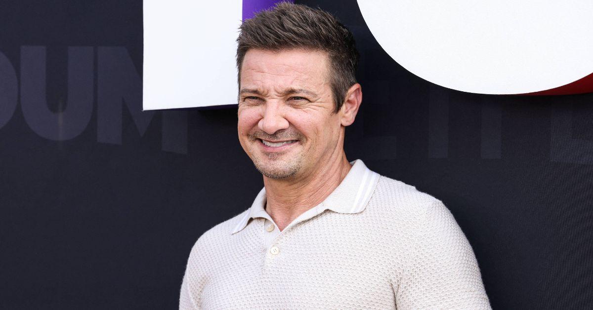 jeremy-renner-flooding-womens-phones-explicit-material-1762561633516 Photo of Jeremy Renner