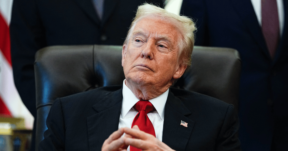 jimmy-kimmel-donald-trump-gavin-newsom-so-sad-hes-slipping-4-1762457597207 Photo of Donald Trump