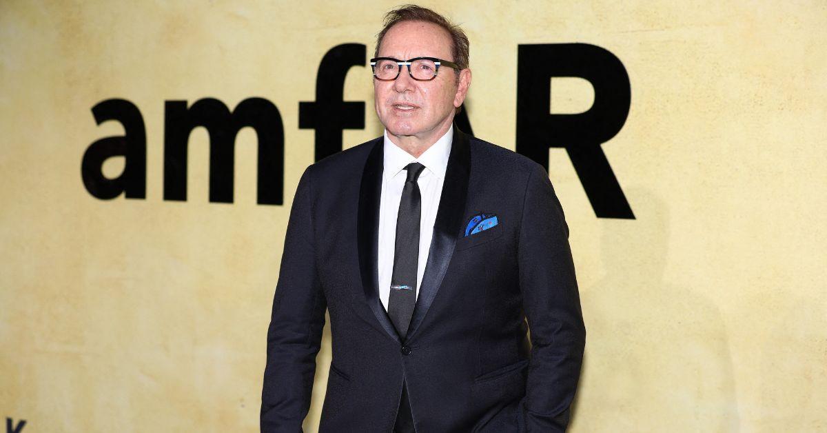 kevin-spacey-homeless-almost-broke-1763597057629 Photo of Kevin Spacey