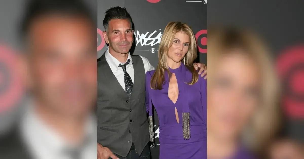 lori-loughlin-arms-1762896270999 photo of lori loughlin and Mossimo Giannulli