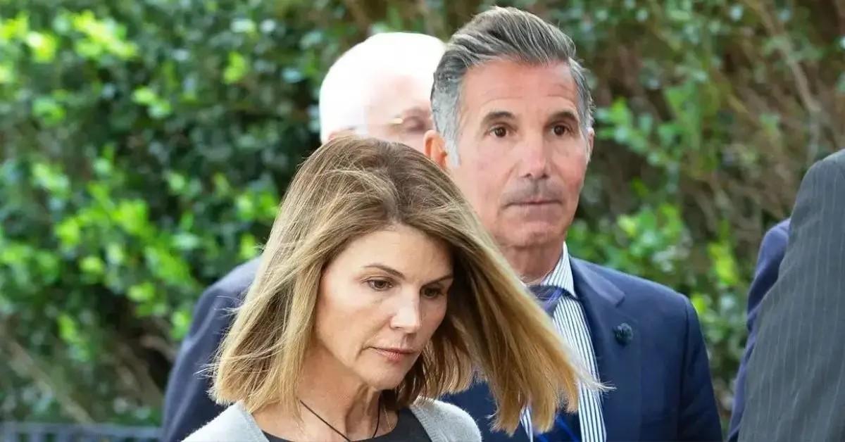 lori-loughlin-mossimo-giannulli-sad-1762896309067 photo of lori loughlin and Mossimo Giannulli