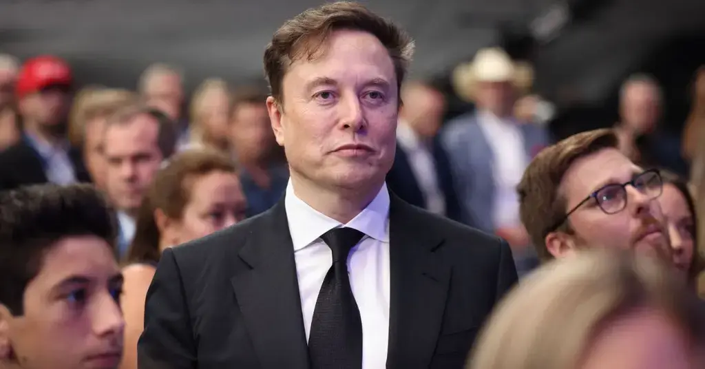 rapid-aging-doctor-elon-musk-appears-old-drained-joe-rogan-interview-3-1762007724628 rapid aging doctor elon musk appears old drained joe rogan interview