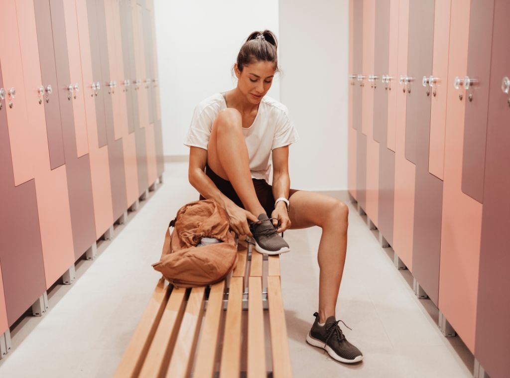 shop_gym bag essentials_Hero