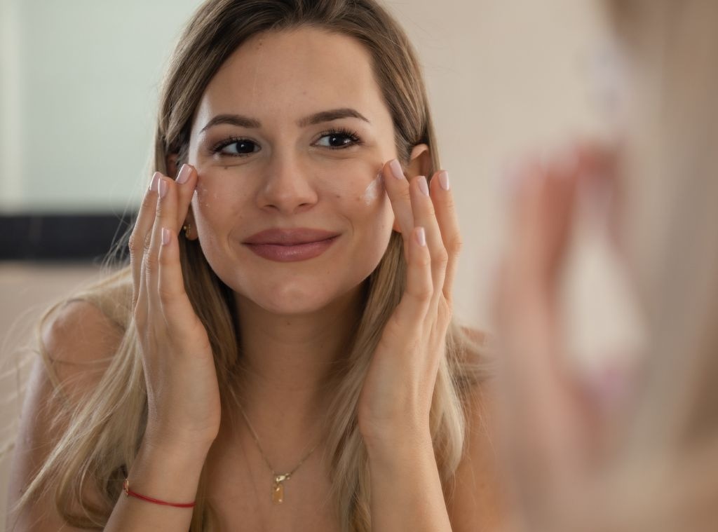 SHOP under 50 plumping main image