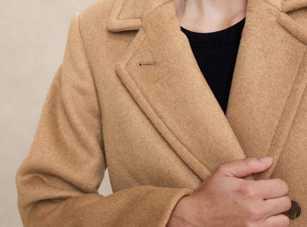 Shop Banana Republic Factory Holiday Countdown