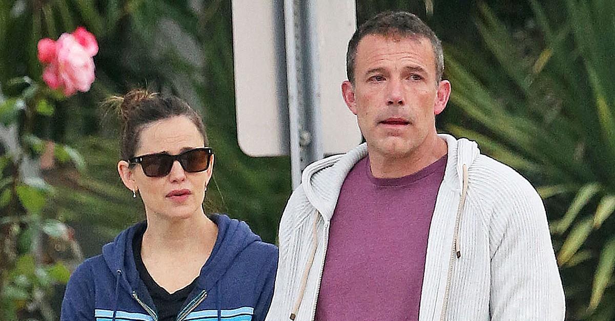 Photo of Jennifer Garner and Ben Affleck