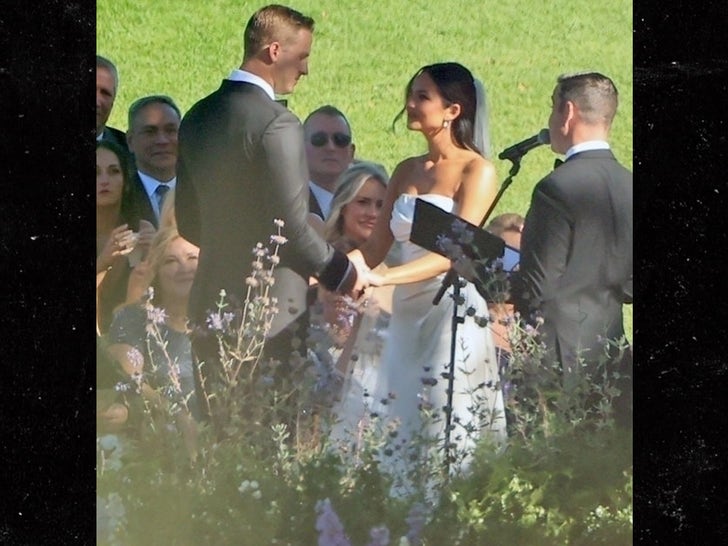 624-Jared-Goff-Christen-Harper-Wedding-Photos-Primary-2