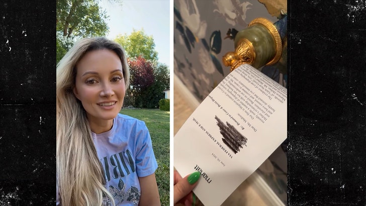 061124_holly_madison_kal