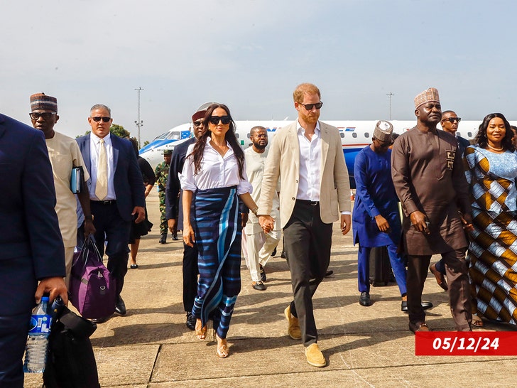 07f6abd4e3714950a0c1beba96c57688_md meghan markle and prince harry in nigeria