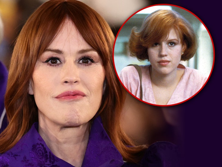 0b3bb0155ea34e2db18ab97dc307211a_md molly ringwald getty alamy 1
