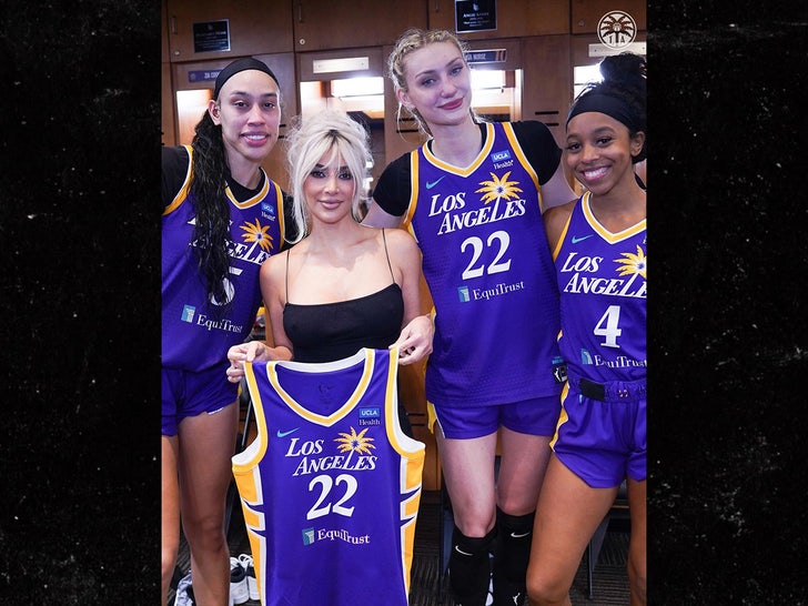 Kim Kardashian La Sparks