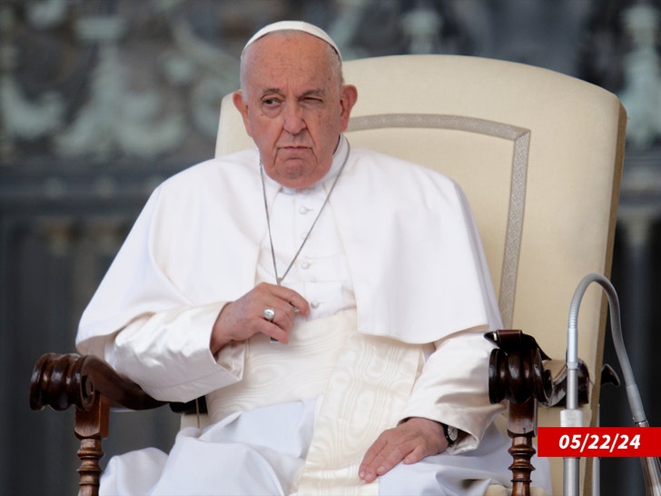 10480043dcd44f46be16b3b29b34f4e8_md pope francis getty 3