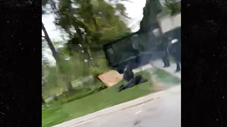 155c854ee09444a28e82714fb8fac9f4_md-1 051124_drake-kal