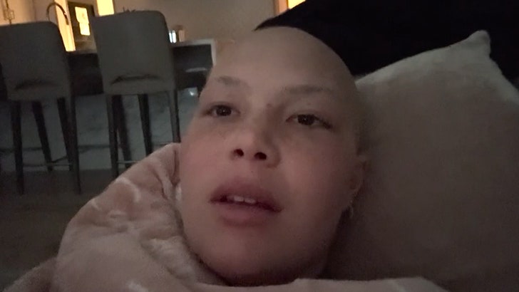 1c1da696bd34427e83345d79ac234ed0_md 052324_isabella_strahan_kal