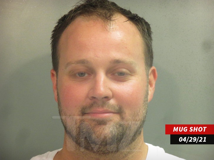 0505-josh-duggar-mug-shot-01