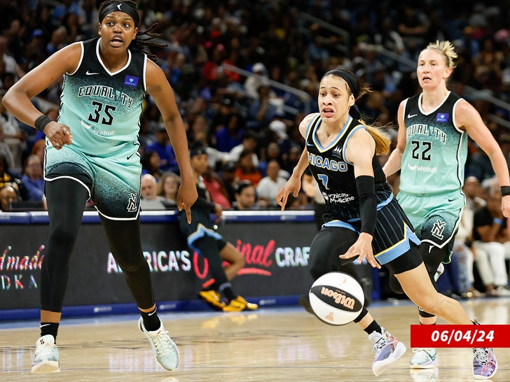 Chennedy Carter imagn 1