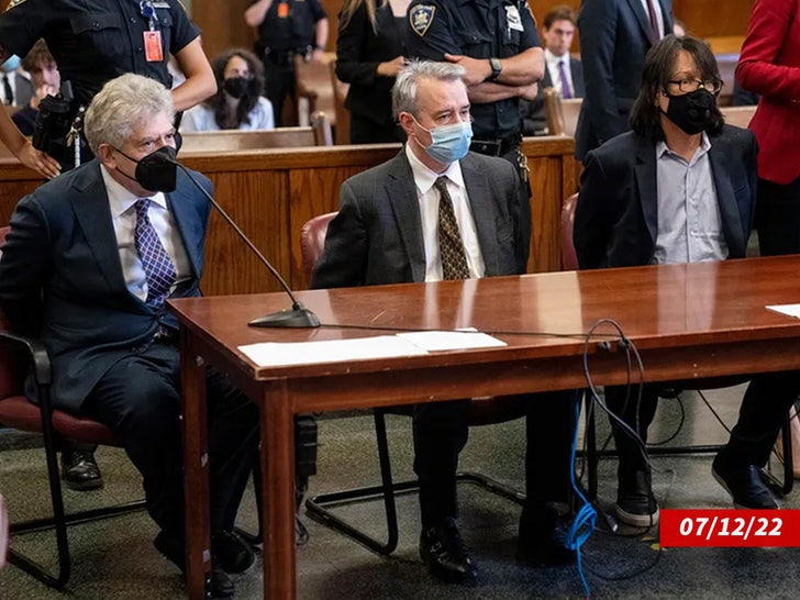 2baf34c3ec594eeb9d9ddced75c20014_md glenn horowitz sub