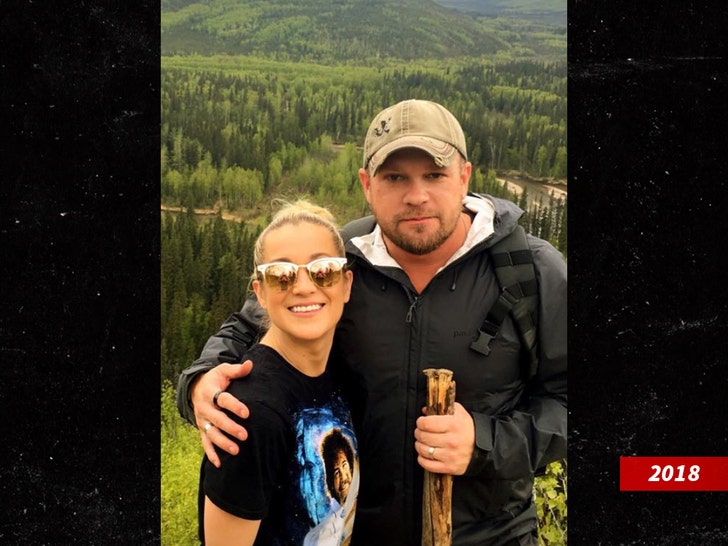 2c917632d6da4e72b56ec6336a763266_md kellie pickler kyle jacobs