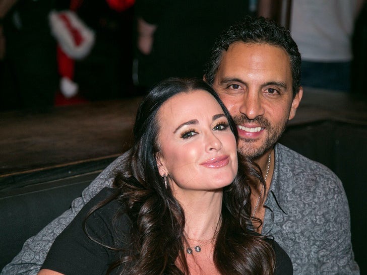 Kyle Richards and Mauricio Umansky Together