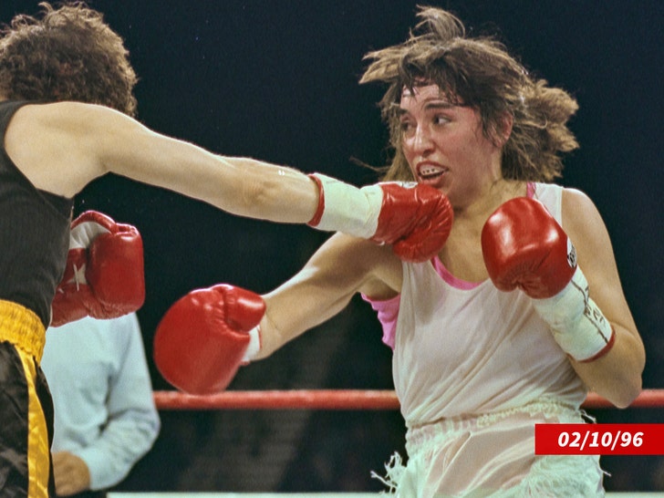 2f1a31a0091a43fa8166a5d58e79deb1_md Christy Martin