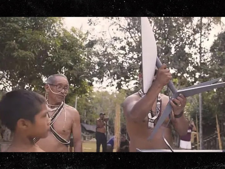 0604 Remote Amazon tribe connects to Elon Musk’s Starlink internet, become hooked on porn Navi Global 4