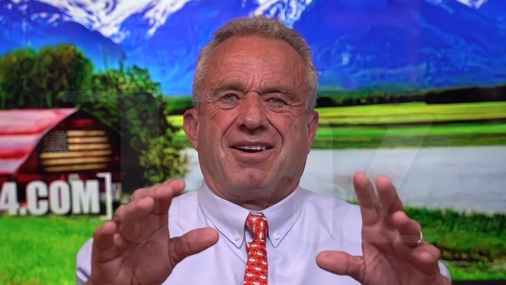 060424_rfk_jr_father_kal