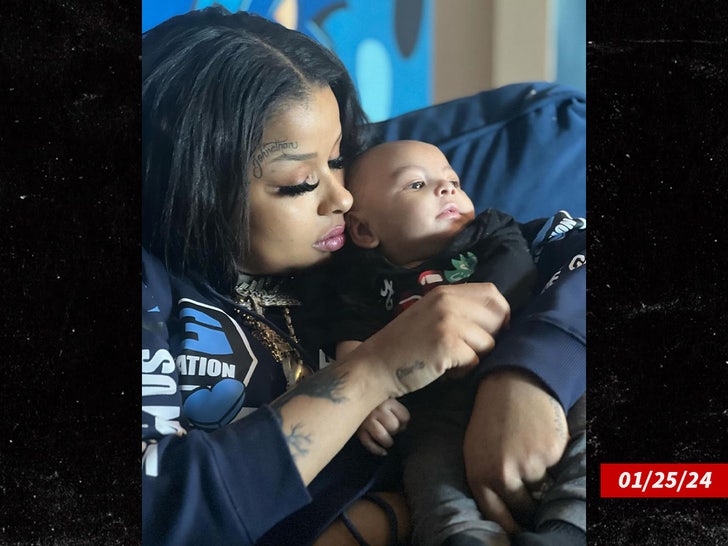 030524 chrisean and baby sub