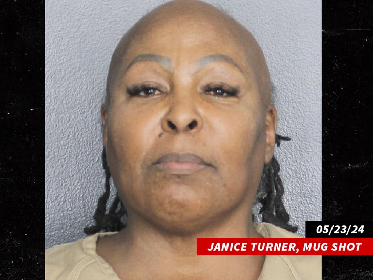 46b0760d136b47d19bfecfba04c28834_md Janice Turner mug