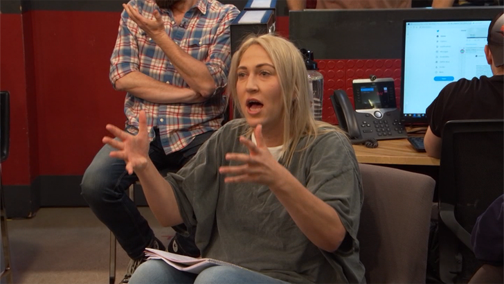 527c515503714ae3aae171f439fb67a0_md 030923_tv_clips_ae_cher_dating.01_00_49_14.Still001