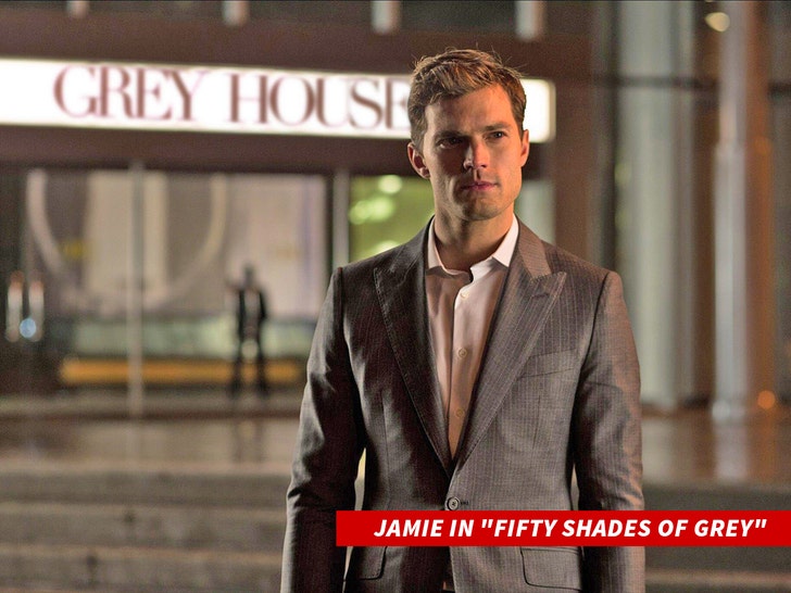 557a3db854b64b67b903c6f225191be6_md jamie dornan fifty shades of grey