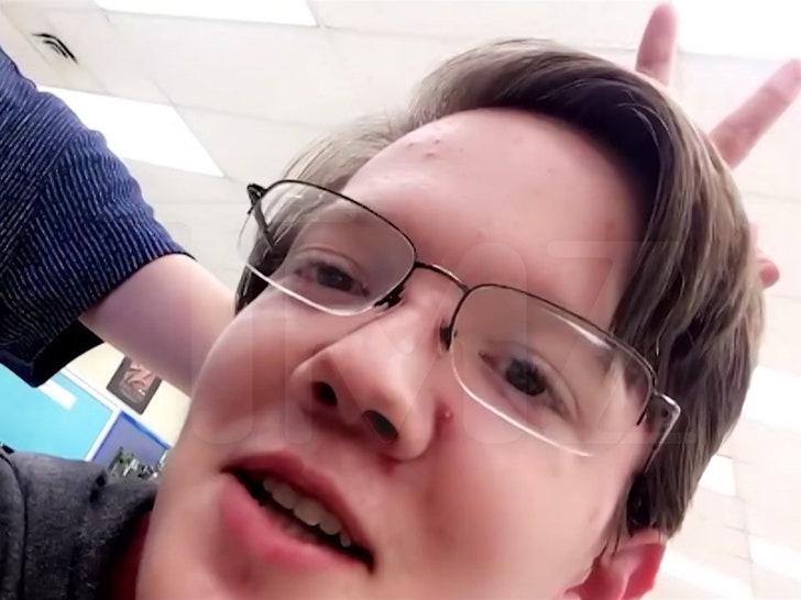 071524-thomas-matthew-crooks-bunny-ears