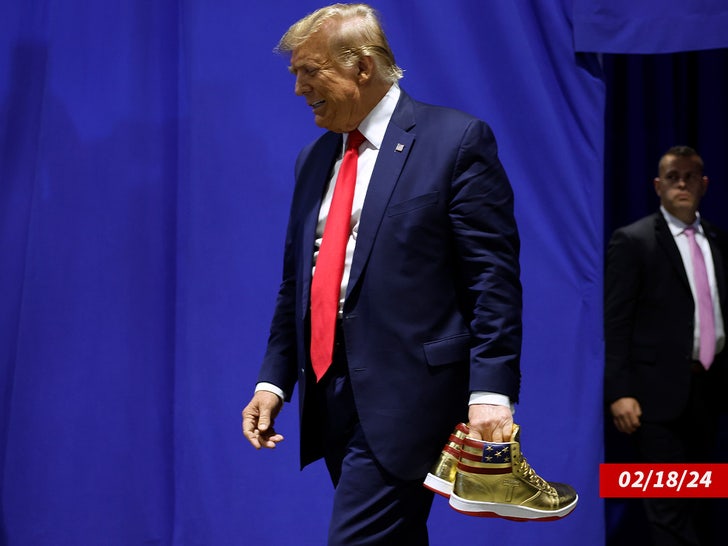 donald trump golden shoes
