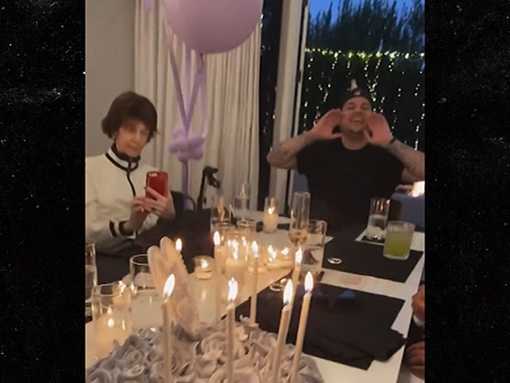 062724_rob_kardashian-sg1