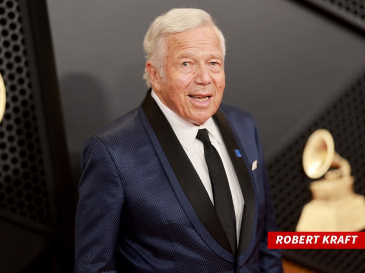 627441f277e9458096d7c53fd579b111_md _robert kraft_sub_