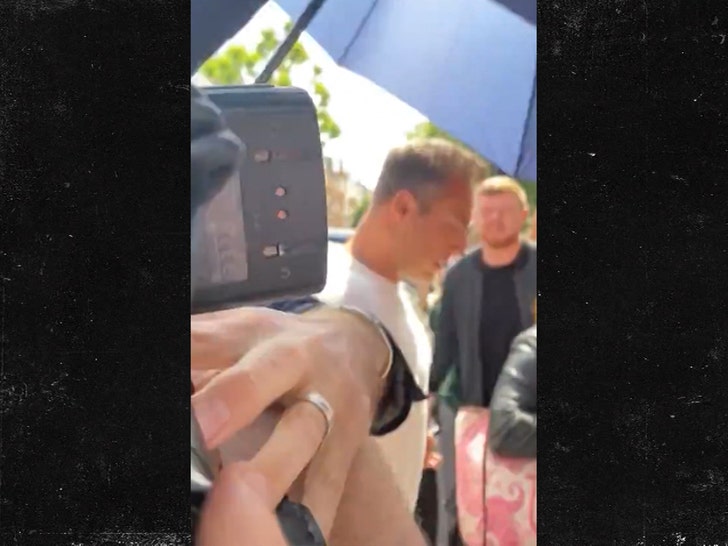 061924-sabrina-carpenter-3