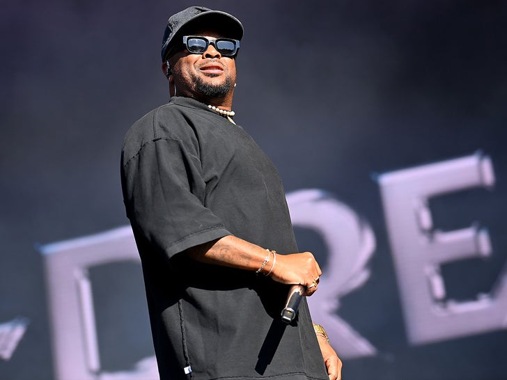 The-Dream Performance Pics