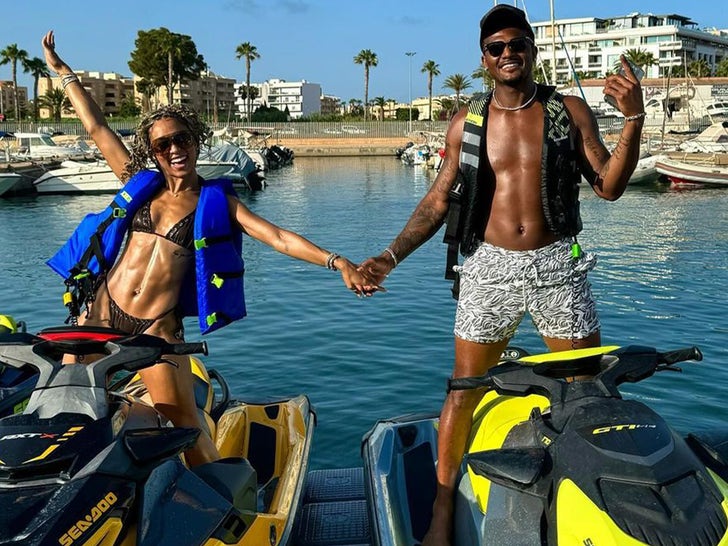 0702-Jilly-Anais-and-Deshaun-Watson-Vacay-SUB