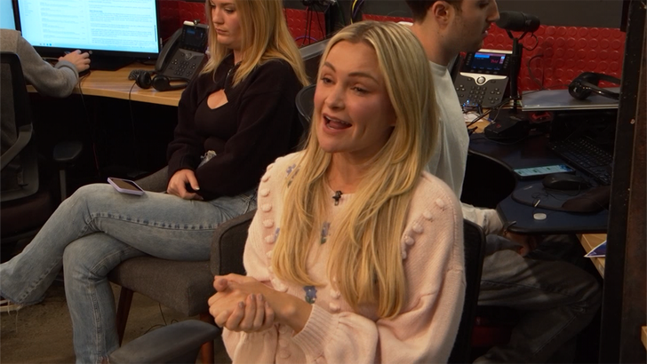 7ca94ca3a83e408fa61e2c347dc44a49_md 051324_tv_clips_zendaya_stylist.01_00_14_16.Still002