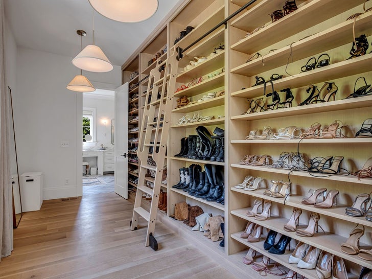 0606-Kristin-Cavallari-House-Tennessee-Ranch-Photos-primary-4