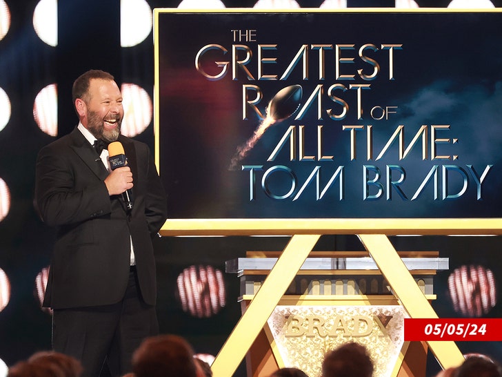 7e2f6d35cb9d41688345c5bbdeb13b3b_md Bert Kreischer roast of tom brady