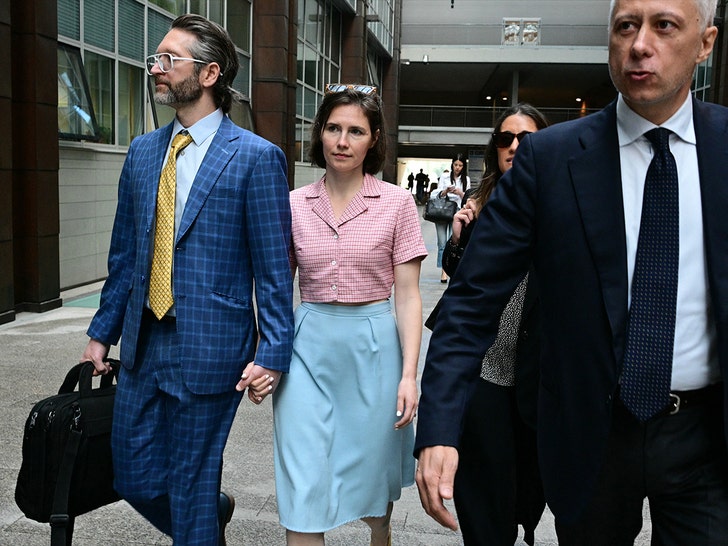 Amanda Knox at court getty 2