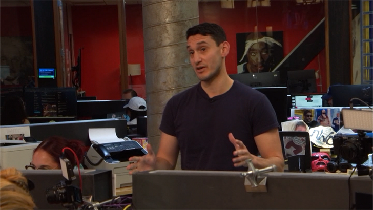 8276e3b1da4b4d2997eccff797062226_md-1 061424_tv_clips_pope_comedians.01_00_11_00.Still002