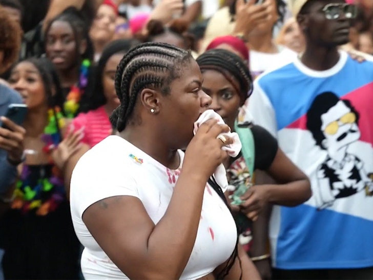 070124-nyc-fight-primary-2