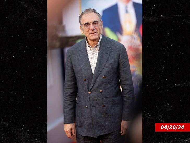 8d65597f39464a45962246ace6a93991_md-2 Michael Richards