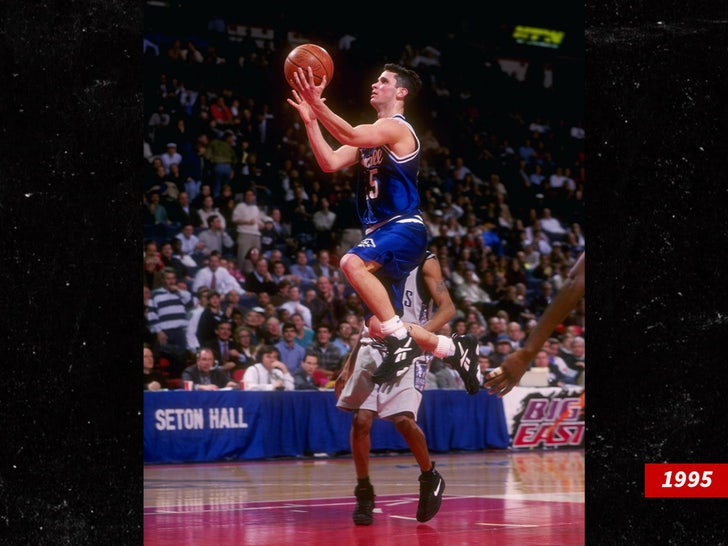 8df6787fdffe4a109c99d9c5019dbf53_md danny hurley sub 3 seton hall